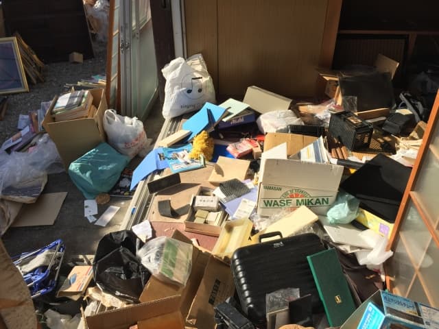 ハウスクリーニング・ゴミ屋敷清掃